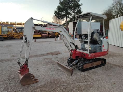 2001 tb016 mini excavator|takeuchi tb016 depth.